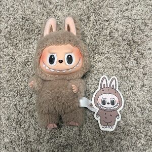 Exciting Macaron Labubu - Toffee